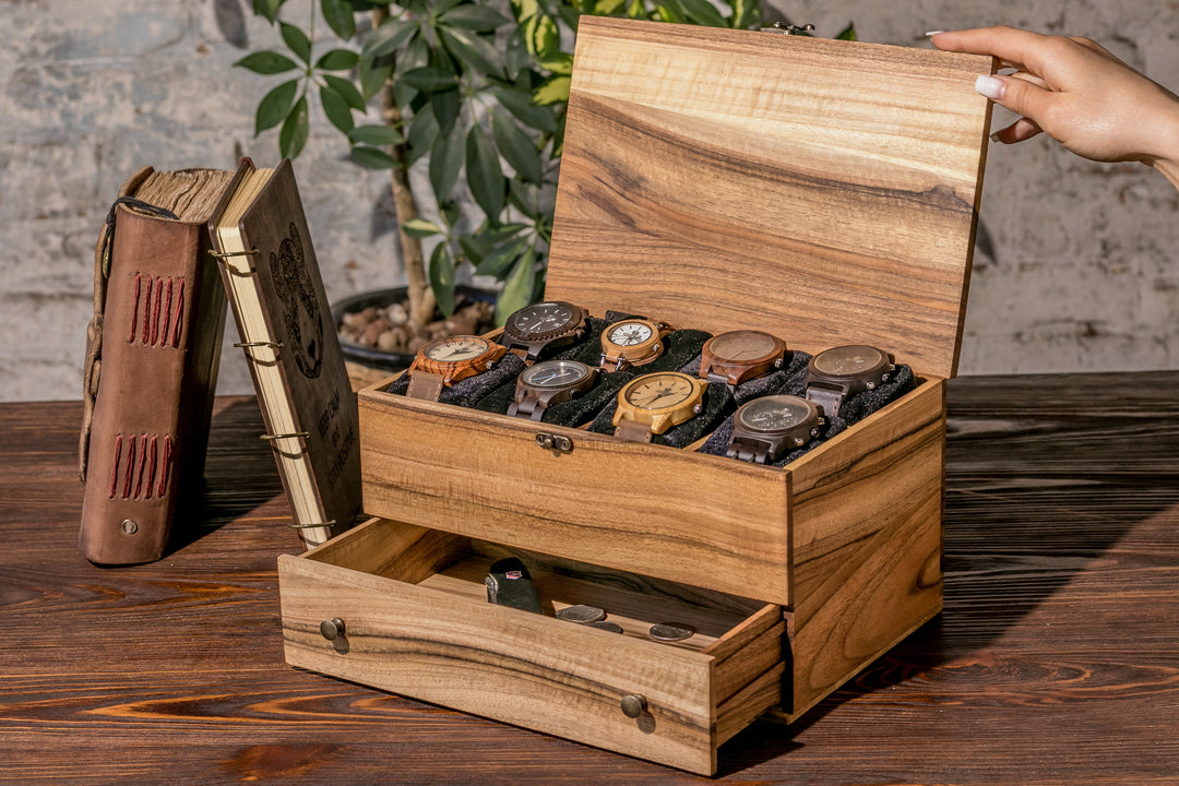 Watch box with accessory drawer - 8 Watches photo