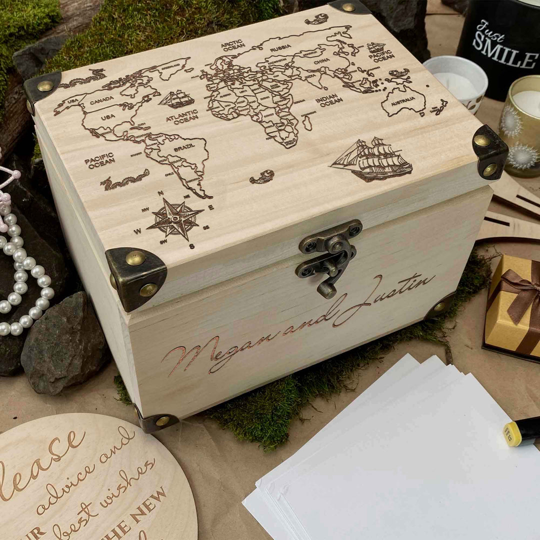 Wooden Memories Box Engraving World Map photo