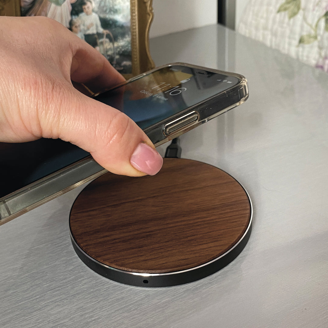Wireless Fast Charger Black (Wood Walnut) photo №5