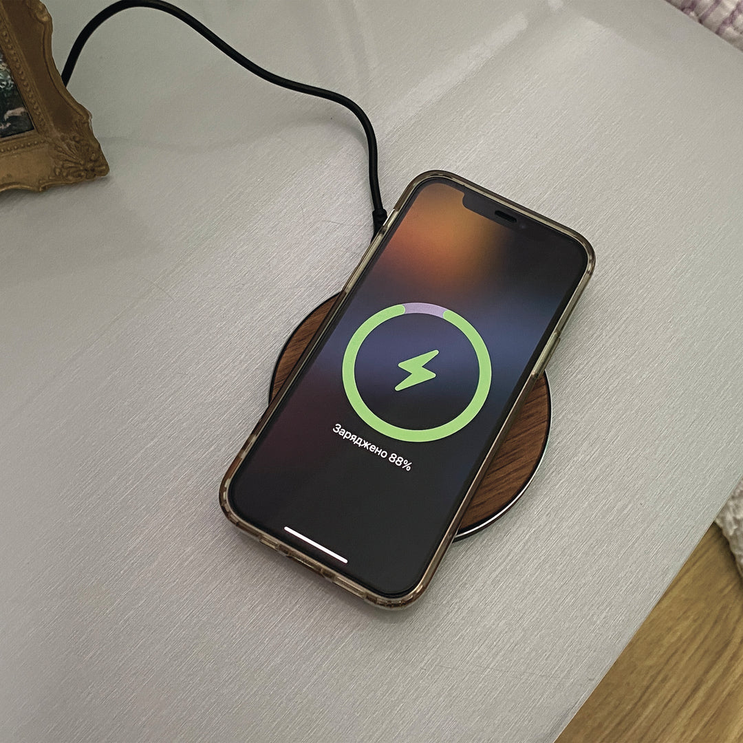 Wireless Fast Charger Black (Wood Walnut) photo №2