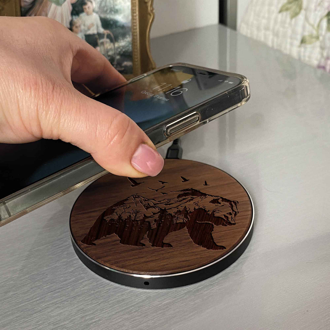 Wireless Fast Charger engraving Bear2 photo №3