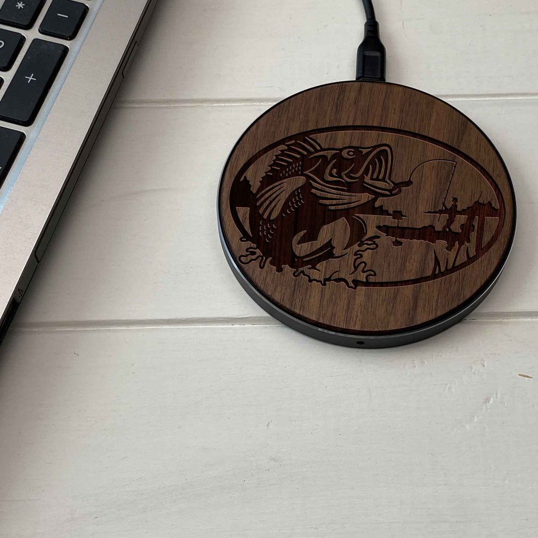 Wireless Fast Charger engraving Fishing photo №2