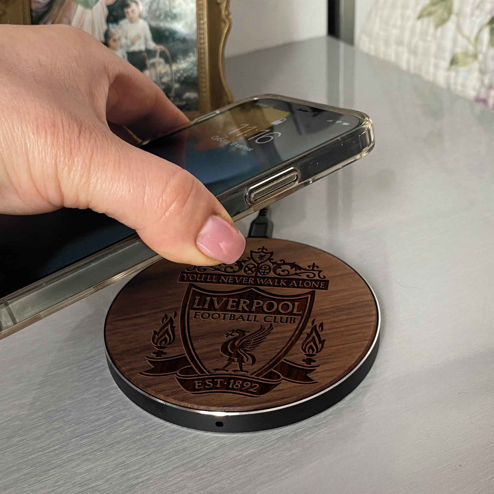 Wireless Fast Charger engraving Liverpool