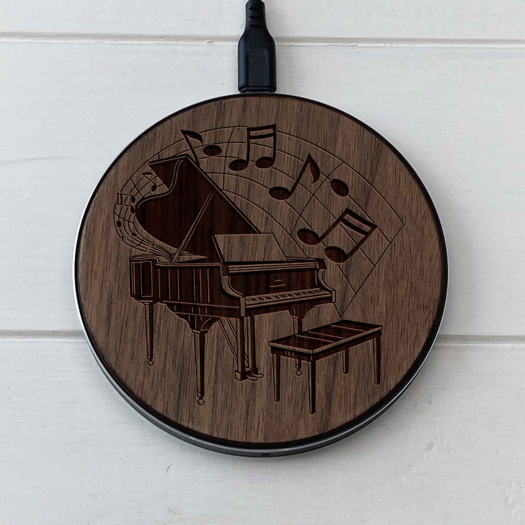 Wireless Fast Charger engraving Piano photo №2