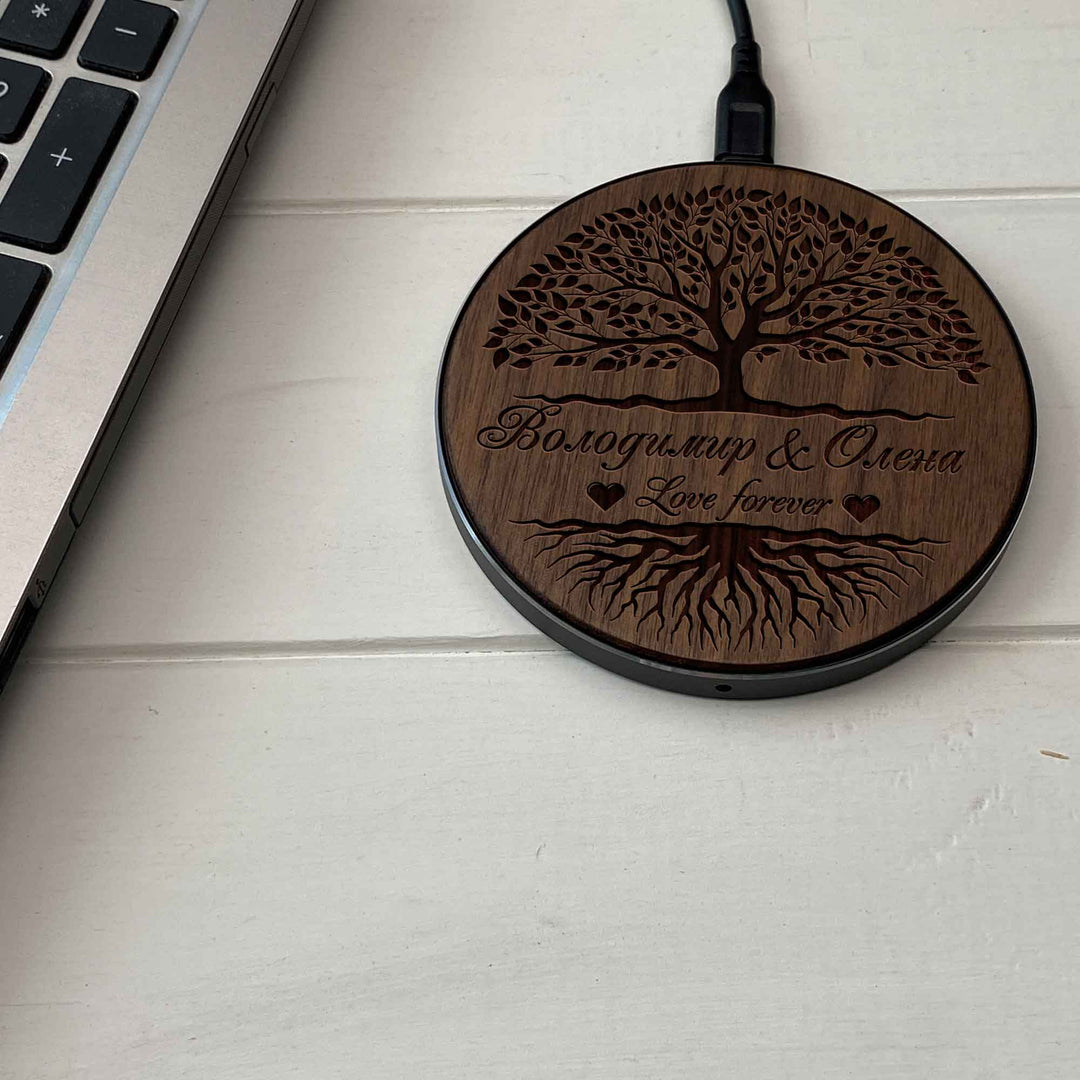 Wireless Fast Charger engraving Wood photo №5