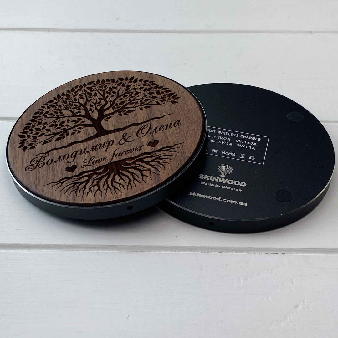 Wireless Fast Charger engraving Wood photo №8