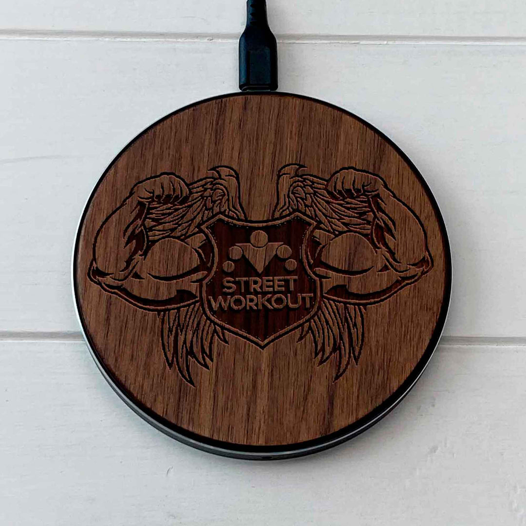 Wireless Fast Charger engraving Worcaut photo