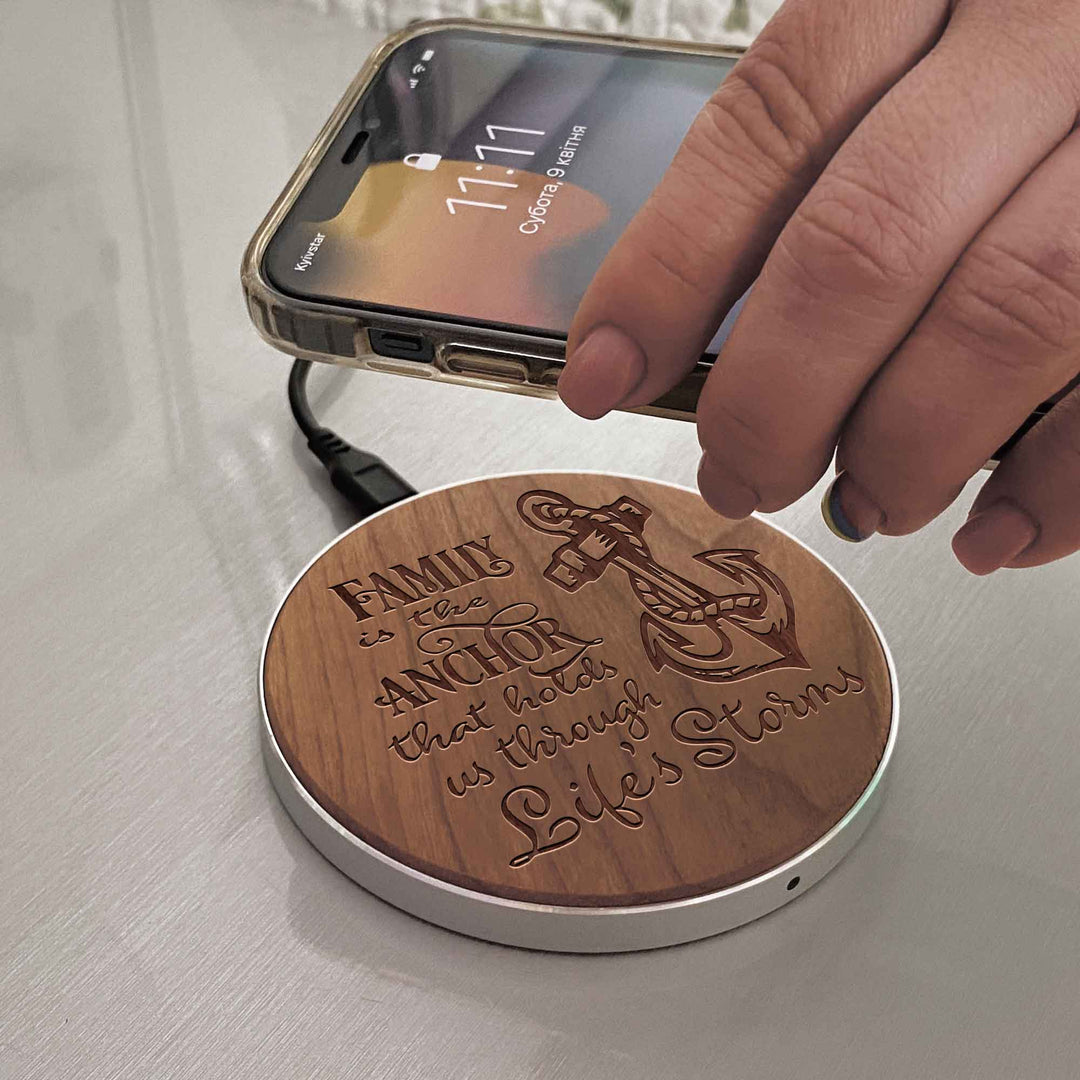 Wireless Fast Charger engraving Anchor photo №4