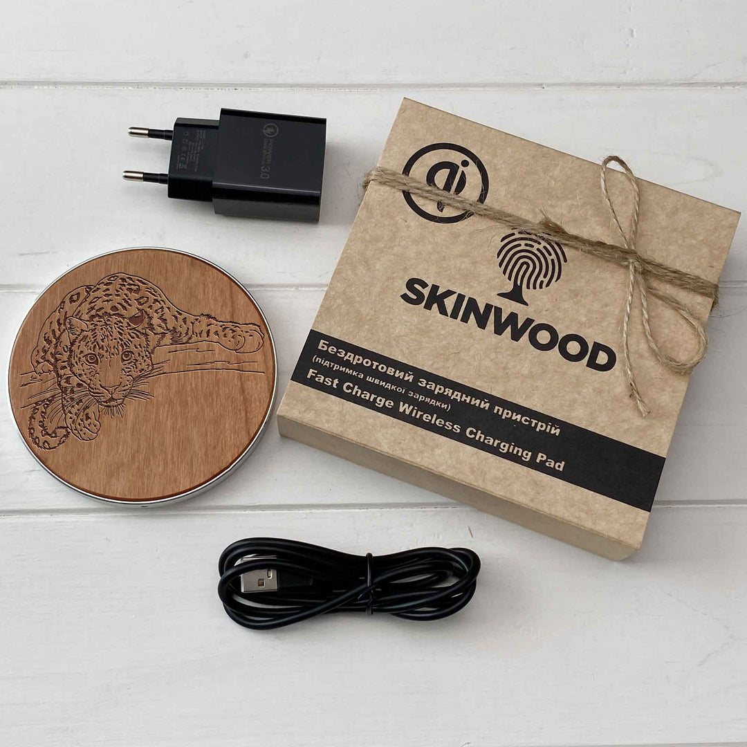 Wireless Fast Charger engraving Guepard photo №9