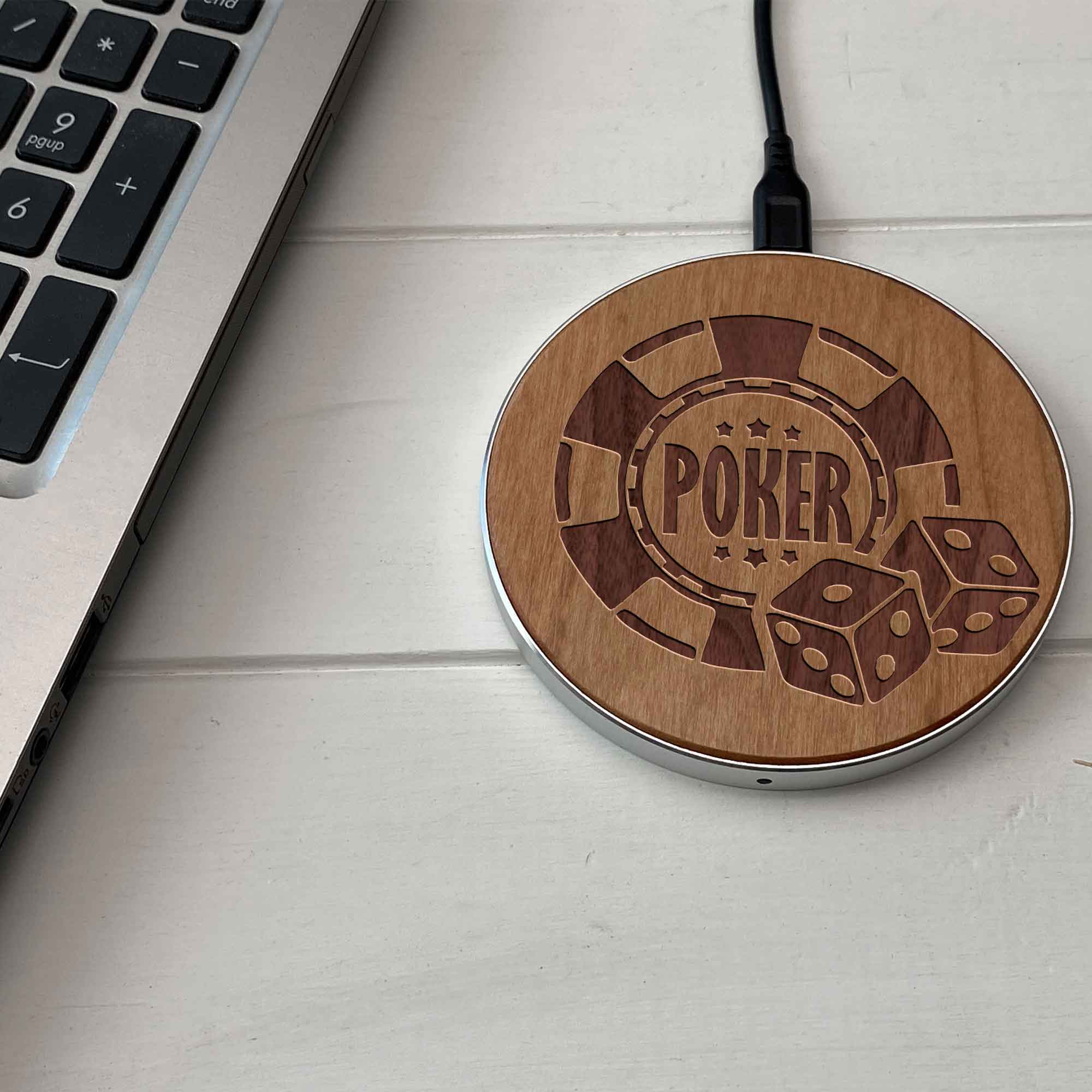 Wireless Fast Charger engraving Poker