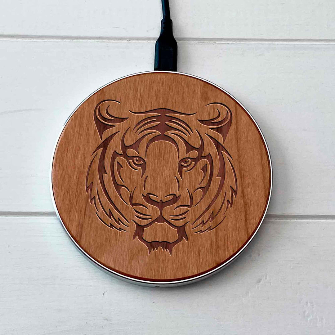Wireless Fast Charger engraving Tiger photo №2