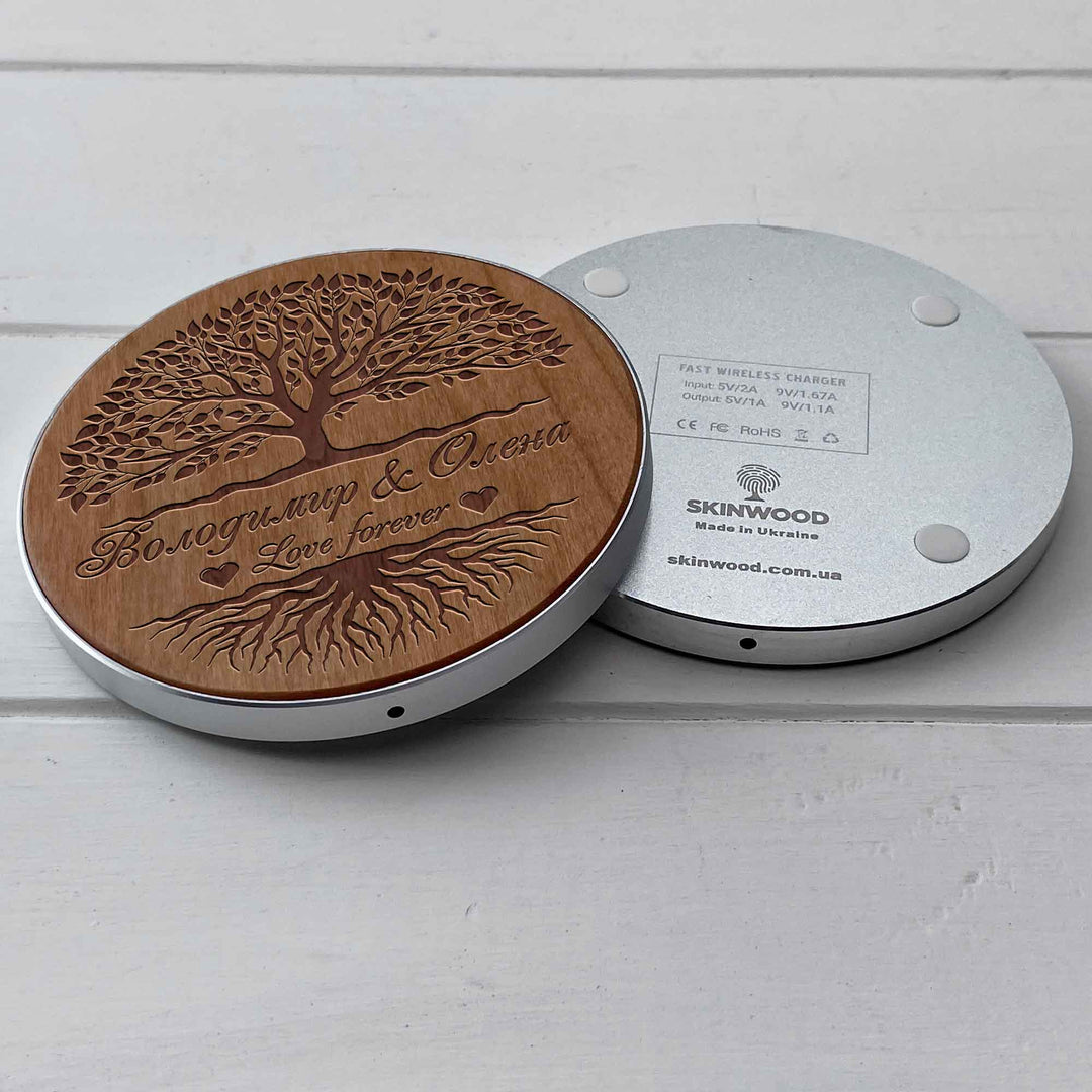 Wireless Fast Charger engraving Wood photo №7