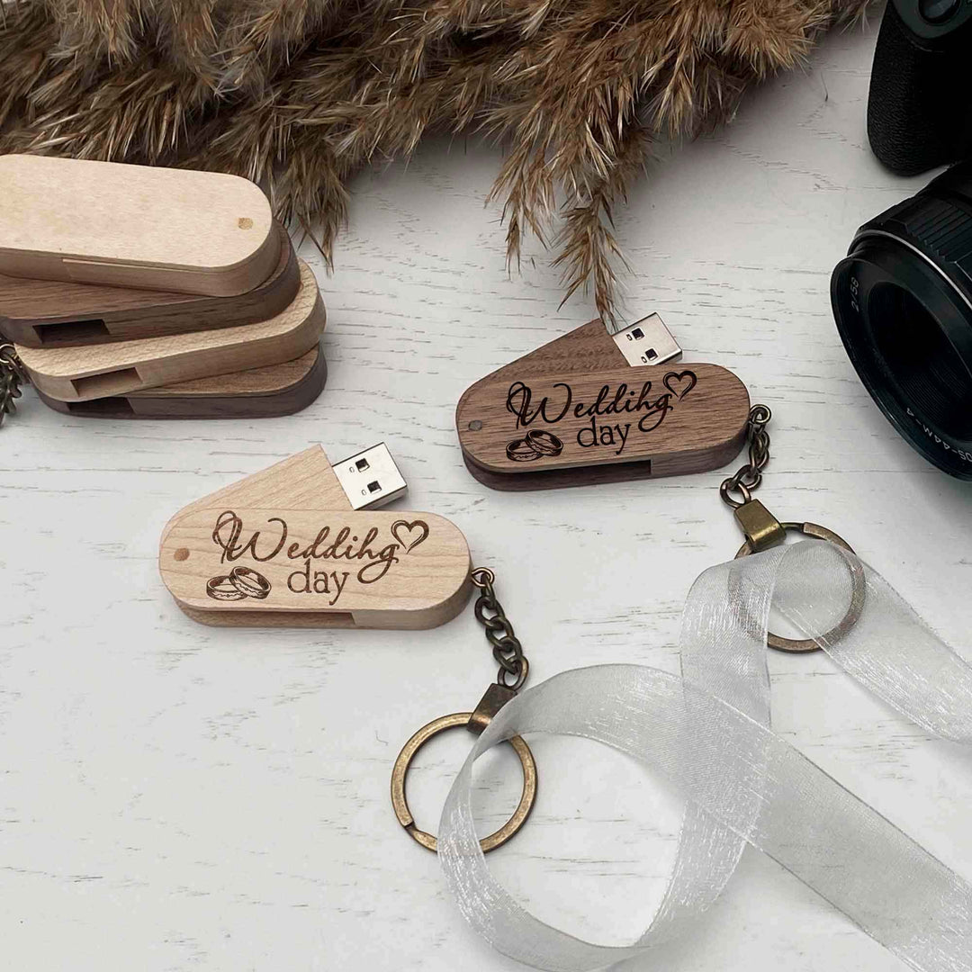 Wood USB flash drive key ring Personal engraving Wedding photo №8