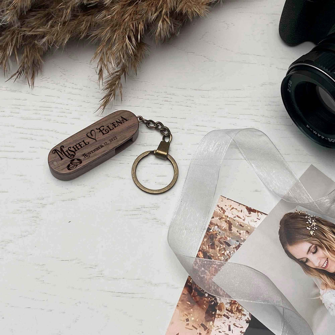 Wood USB flash drive key ring Personal engraving Wedding Day photo №7
