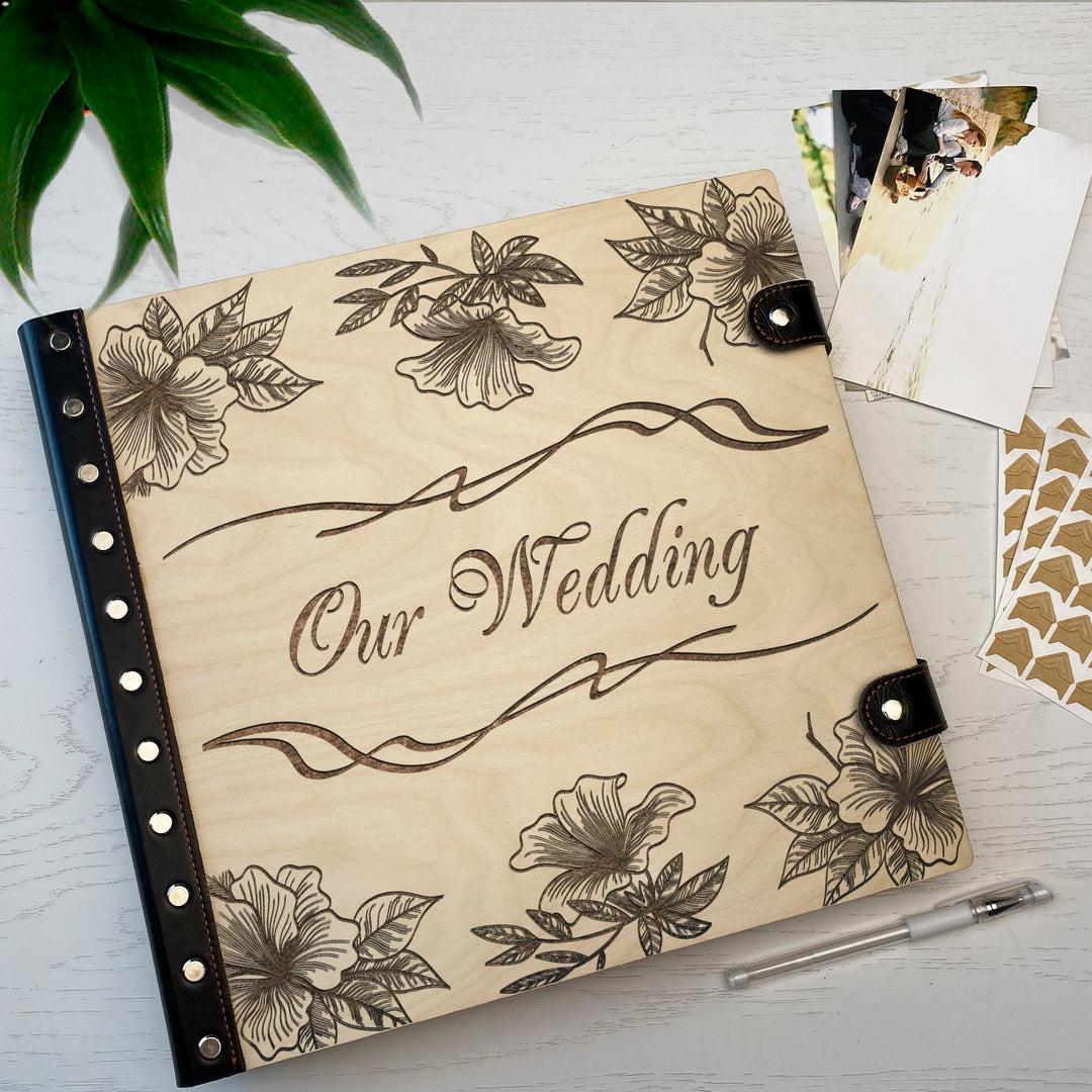 Personalized photo album with leather cover and Magnolias engraving photo №3