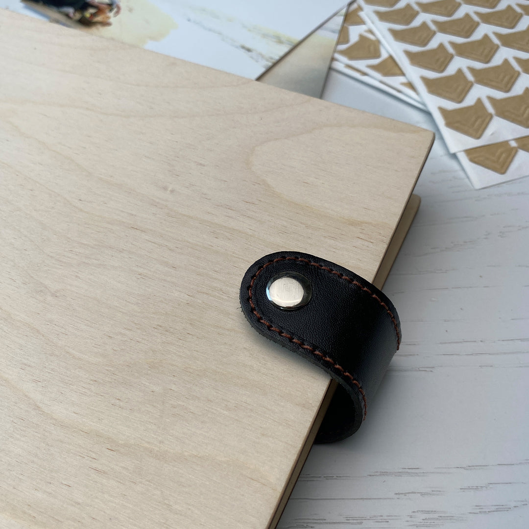 Personalized photo album with leather cover and Globe engraving photo №16