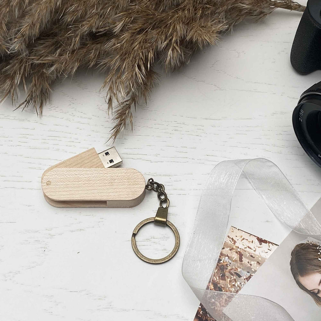 Wood USB flash drive key ring Personal engraving photo №9