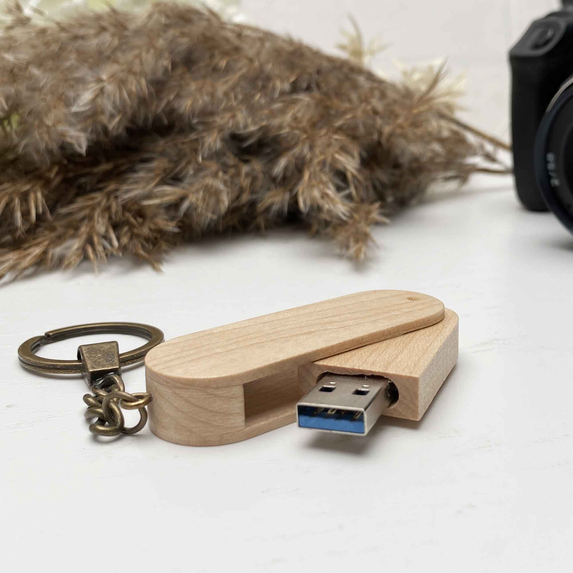 Wood USB flash drive key ring Personal engraving Happy Birthday