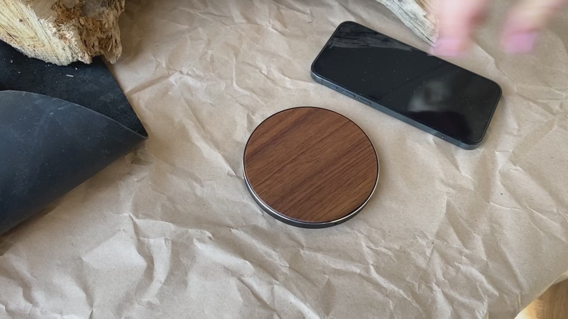 Wireless Fast Charger engraving Love-Moon